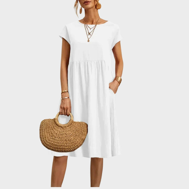 Ankica - Vestido simples com bolsos