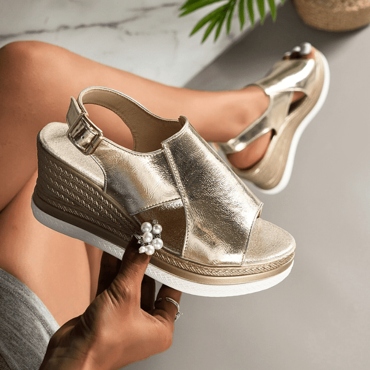 Baylie - Sandálias Estilosas Metálicas