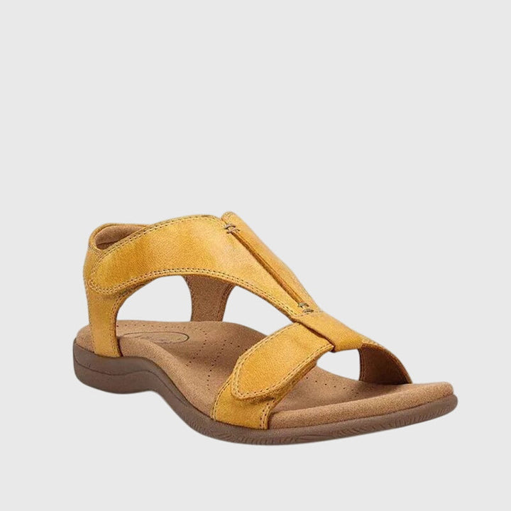 Quinn - Sandálias slip-on confortáveis
