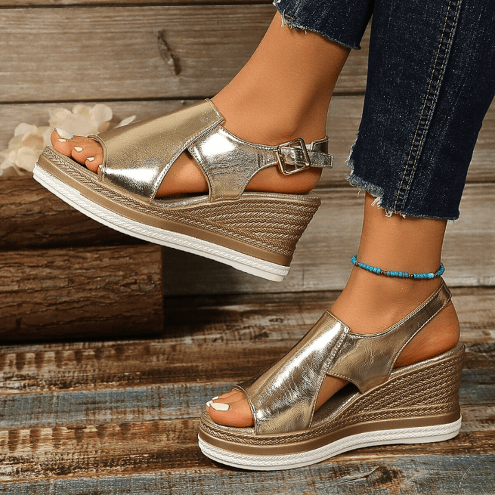 Baylie - Sandálias Estilosas Metálicas