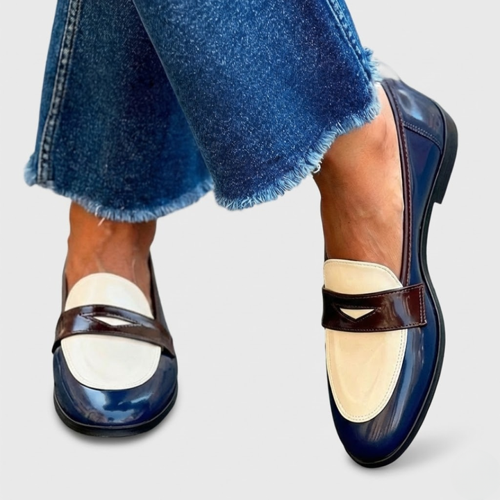 Claudia™ | Mocassins Contrastados