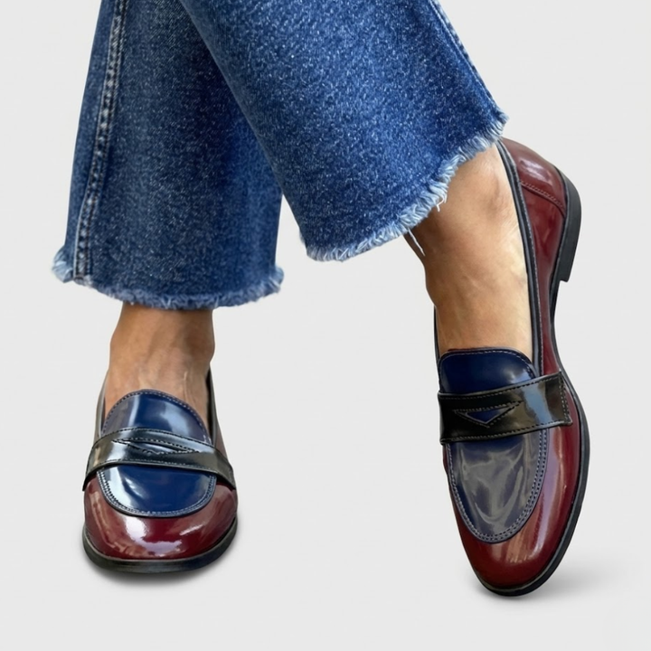 Claudia™ | Mocassins Contrastados