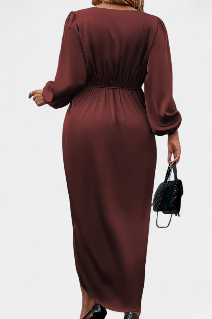 Andrea - Vestido Longo Elegante com Decote em V e Fenda Lateral
