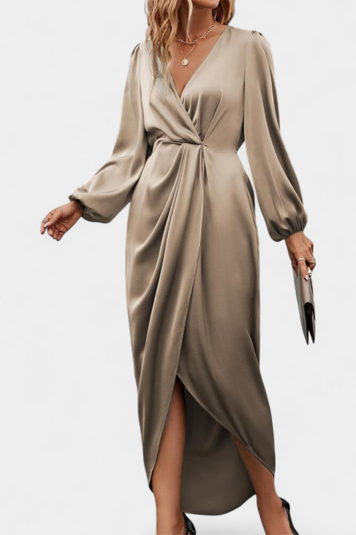 Andrea - Vestido Longo Elegante com Decote em V e Fenda Lateral